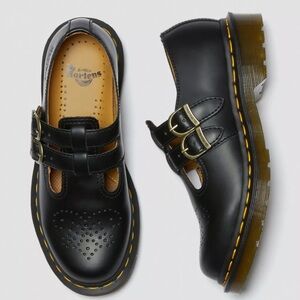 Dr. Martens Women’s Smooth Leather Mary Jane Shoes - BRAND NEW - US Size 9